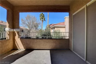 Photo #6: 2368853 Listing 