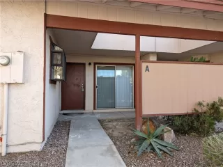 Photo #1: 2368865 Listing 