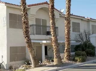 Photo #1: 2368873 Listing 