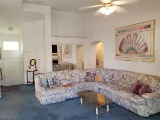 Photo #2: 2368873 Listing 