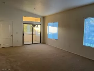 Photo #1: 2368911 Listing 