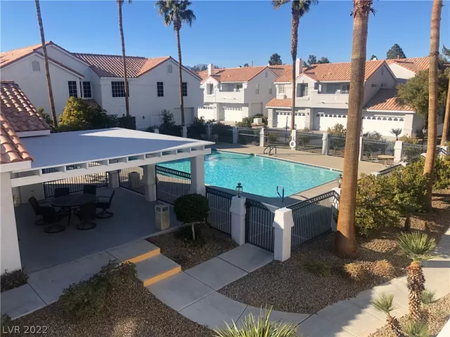 MLS: 2368995 Condo For Sale