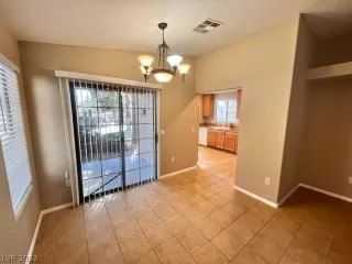 Photo #6: 2369018 Listing 