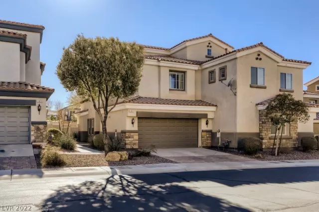 MLS: 2369031 Condo For Sale