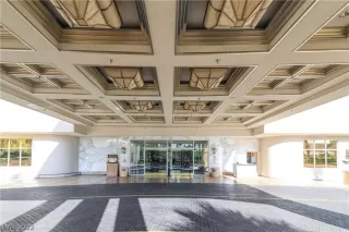 Photo #2: 2369039 Listing 