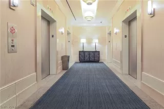 Photo #5: 2369039 Listing 