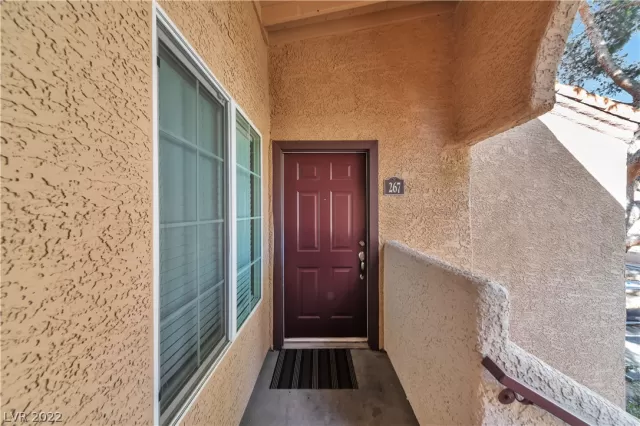 MLS: 2369048 Condo For Sale