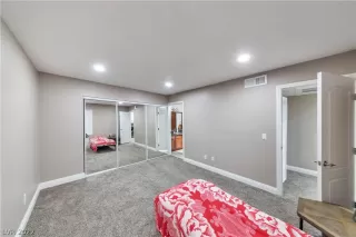 Photo #2: 2369048 Listing 