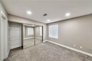 Photo #5: 2369048 Listing 