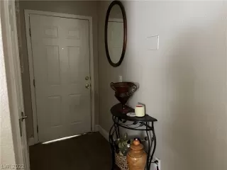 Photo #4: 2369086 Listing