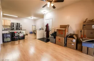 Photo #4: 2369119 Listing