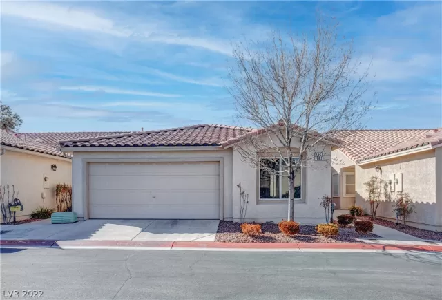 MLS: 2369161 Condo For Sale