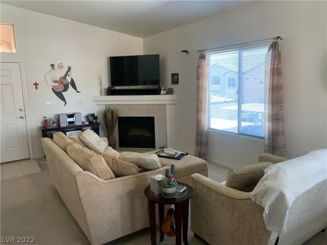 MLS: 2369193 Condo For Sale