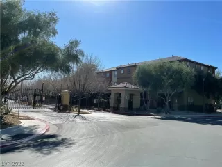 Photo #3: 2369235 Listing 