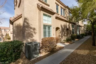 Photo #1: 2369298 Listing 