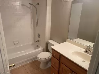 Photo #2: 2369422 Listing 