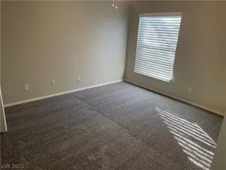 Photo #4: 2369422 Listing 