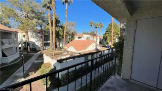 Photo #3: 2369442 Listing 