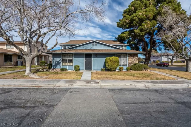 MLS: 2369493 Condo For Sale