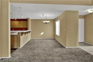 Photo #2: 2369496 Listing