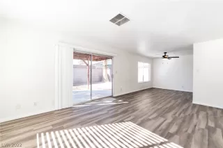 Photo #6: 2369564 Listing 