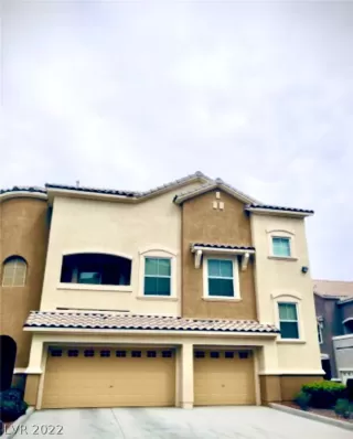 Photo #2: 2369589 Listing 