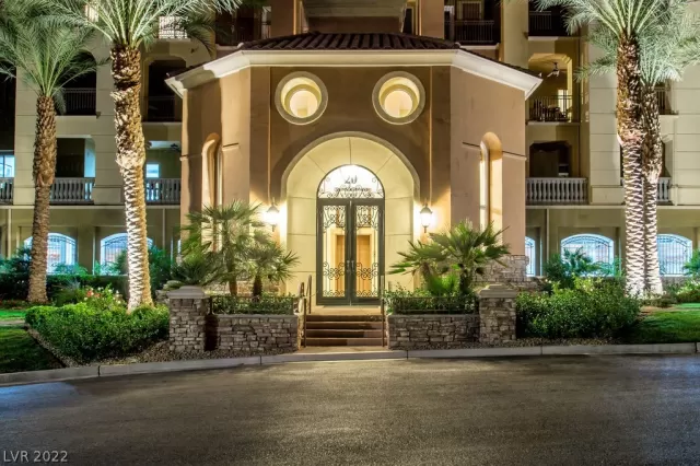 MLS: 2369611 Condo For Sale