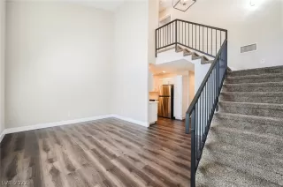 Photo #1: 2369689 Listing