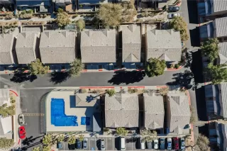 Photo #4: 2369689 Listing