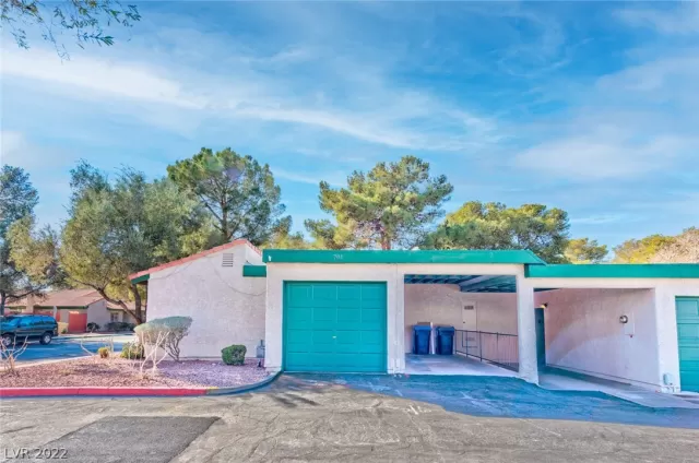 MLS: 2369690 Condo For Sale