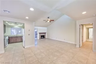 Photo #6: 2369690 Listing 