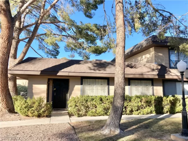 MLS: 2369712 Condo For Sale