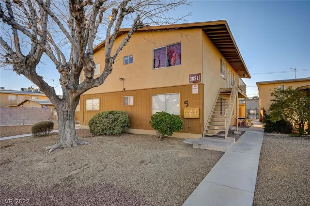 MLS: 2369734 Condo For Sale