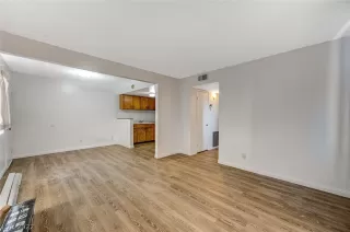 Photo #6: 2369734 Listing