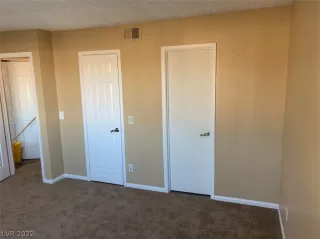 Photo #3: 2369748 Listing 