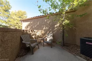 Photo #6: 2369796 Listing 