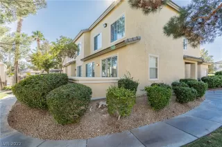 Photo #4: 2369798 Listing 