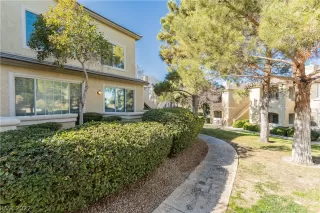 Photo #5: 2369798 Listing 