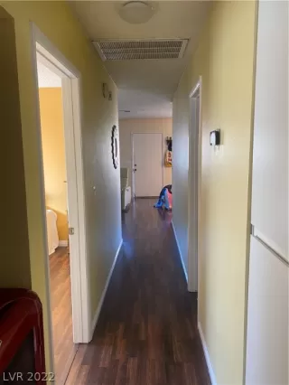 Photo #4: 2369821 Listing 