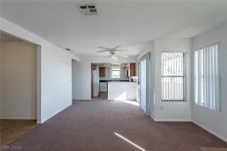 Photo #6: 2369830 Listing 