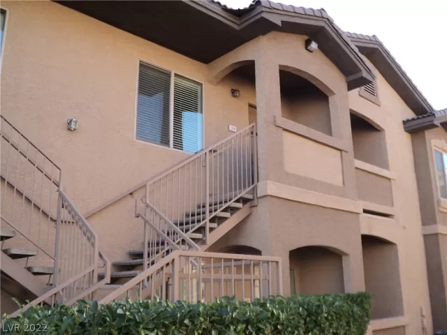 MLS: 2369856 Condo For Sale