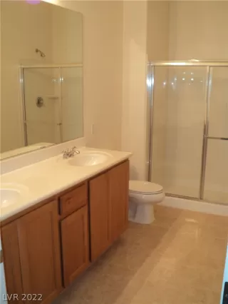 Photo #6: 2369856 Listing 