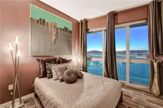 Photo #4: 2369857 Listing 