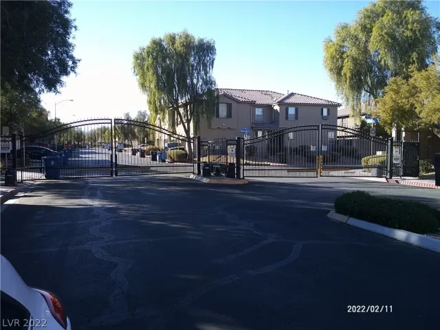 MLS: 2369881 Condo For Sale