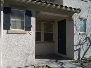 Photo #5: 2369881 Listing