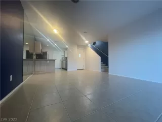 Photo #6: 2369890 Listing 