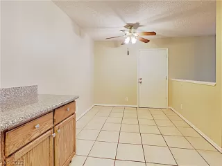Photo #2: 2369933 Listing 