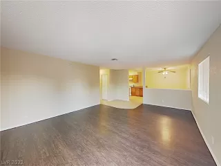 Photo #3: 2369933 Listing 