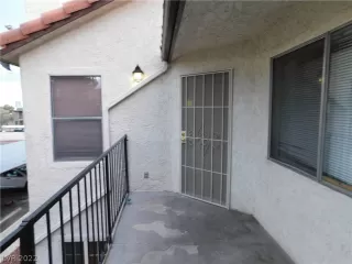 Photo #1: 2369959 Listing 