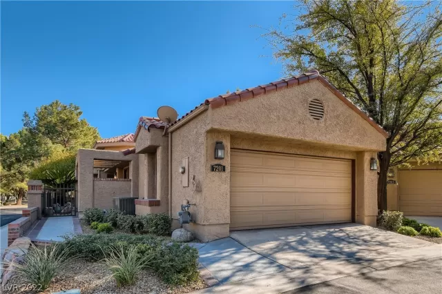 MLS: 2370002 Condo For Sale